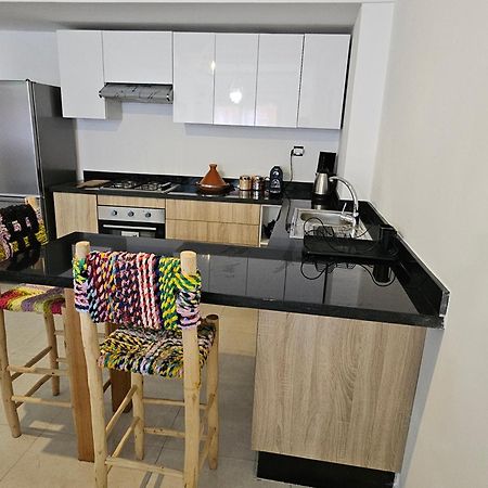 Charming Apartment In Есувейра Екстериор снимка