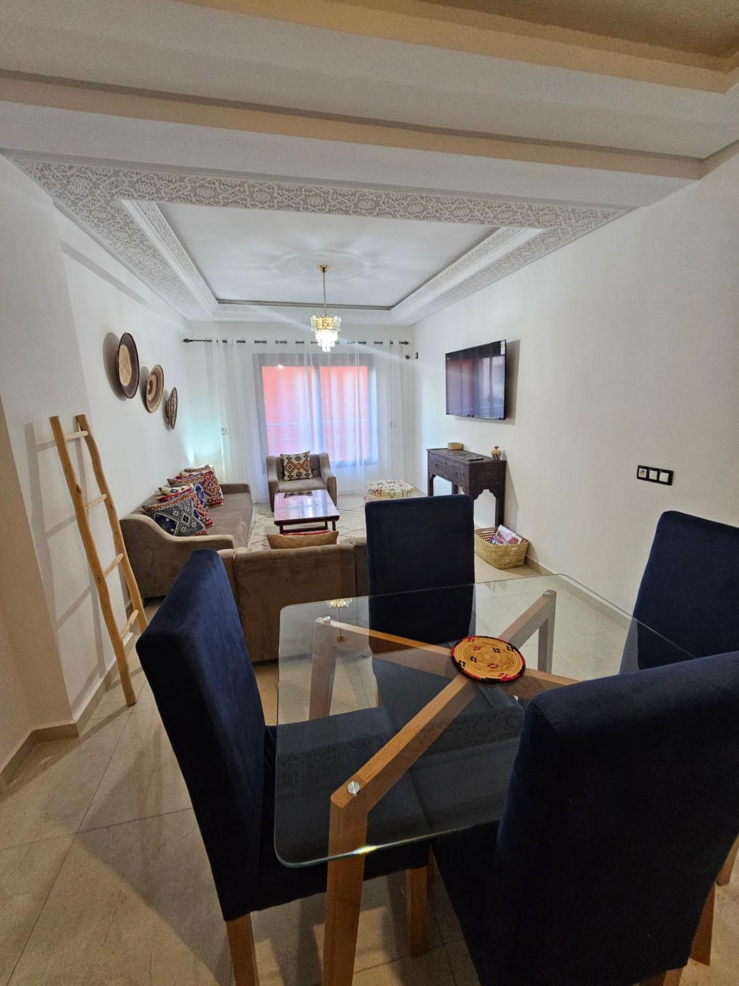Charming Apartment In Есувейра Екстериор снимка